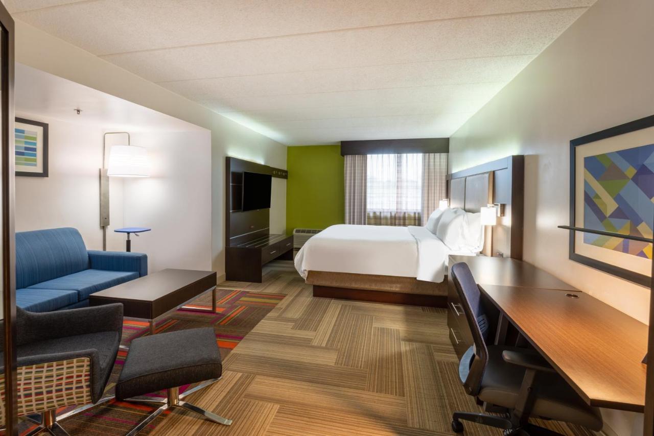 Holiday Inn Express Philadelphia Ne-Bensalem By Ihg Dış mekan fotoğraf